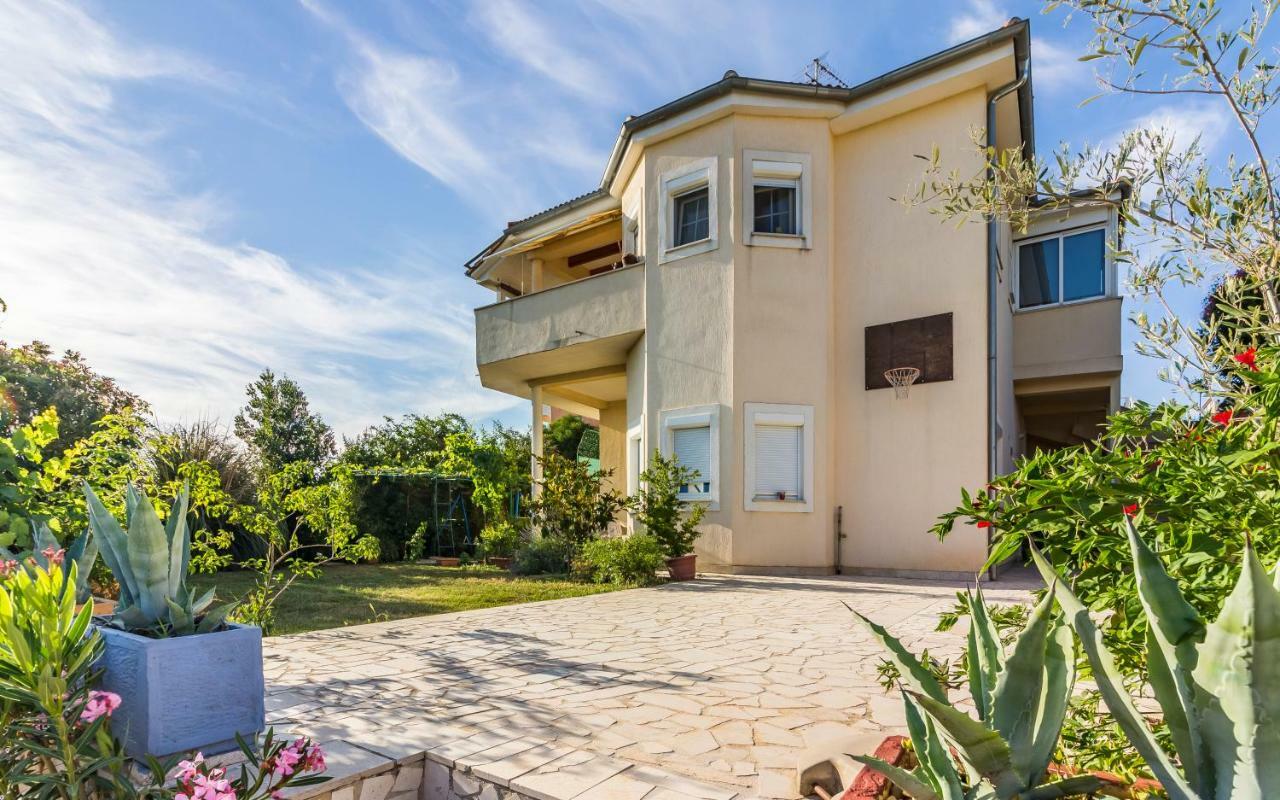 Apartment Mika بولا المظهر الخارجي الصورة